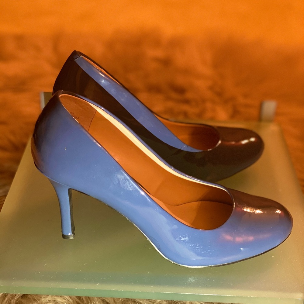 Nine West Blue Patent Leather Pump